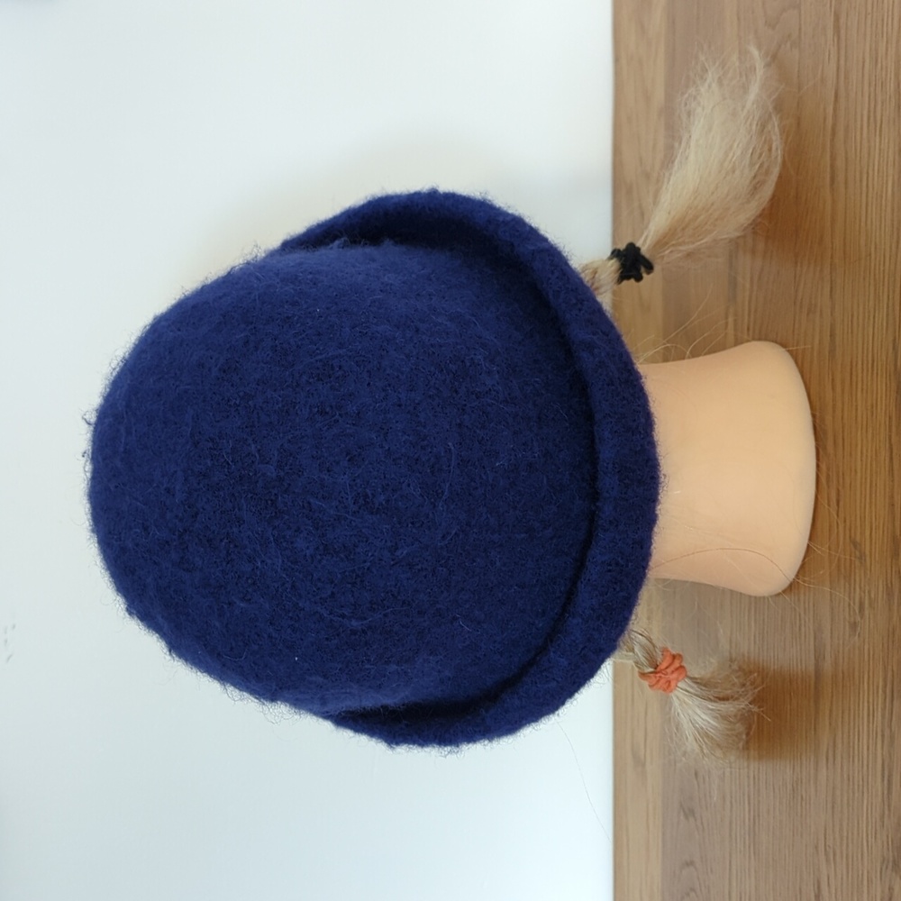 Handmade Felted Wool Cloche Hat - Picture 4 of 4